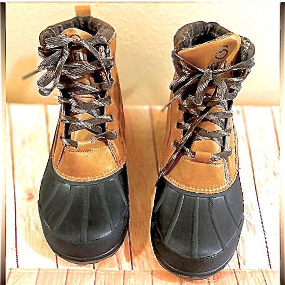 MAGELLAN BROWN BLACK OUTDOOR BOOTS HIKING HUNTING RUGGED RUBBER SOLE  DUCK NEW 8 - Picture 2 of 7